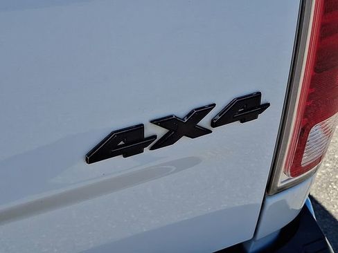 Used 2015 RAM 1500 Laramie w/ Convenience Group image 25