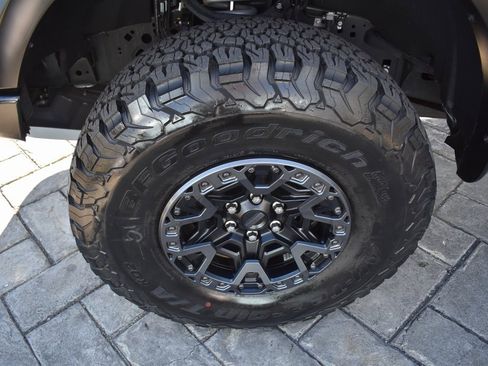 Used 2025 Ford F150 Raptor R w/ Equipment Group 803A Raptor R image 4