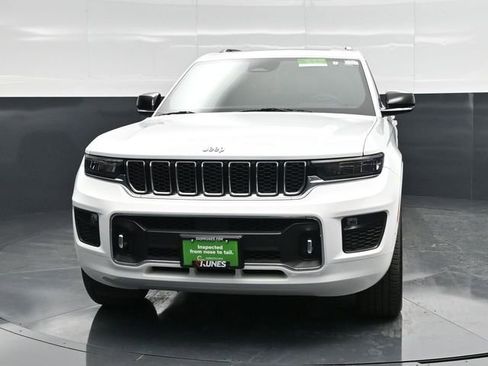 Certified 2022 Jeep Grand Cherokee L Overland w/ Luxury Tech Group IV image 2