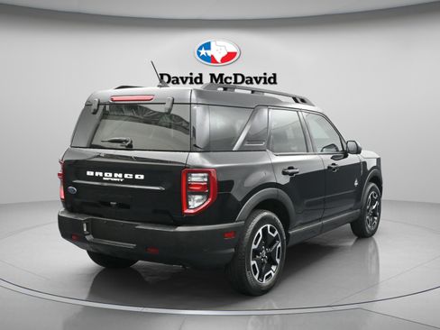 Used 2023 Ford Bronco Sport Outer Banks w/ Tech Package AWD/4WD image 8