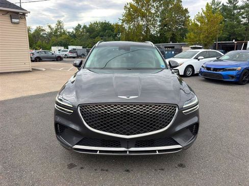 Used 2022 Genesis GV70 2.5T w/ Select Package AWD/4WD image 8