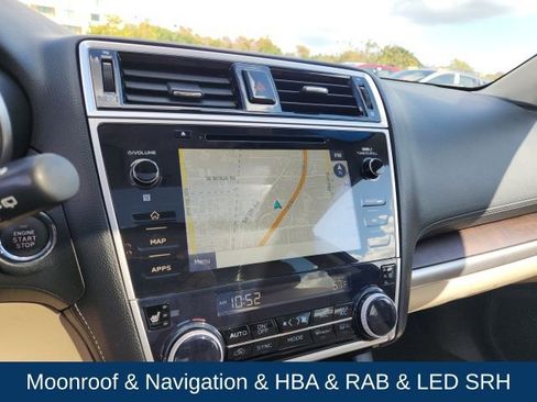 Used 2019 Subaru Outback 2.5i Limited image 3