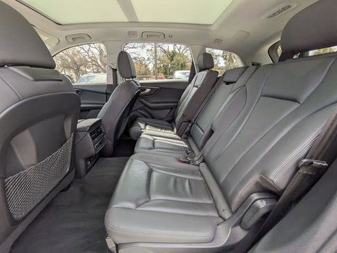 Used 2021 Audi Q7 3.0T Premium Plus w/ Premium Plus Package image 11