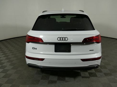 Used 2025 Audi Q5 2.0T Premium image 4