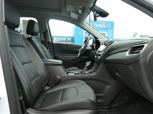 Certified 2024 Chevrolet Equinox Premier AWD/4WD image 14