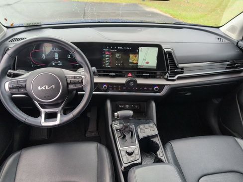 Used 2023 Kia Sportage EX FWD image 29