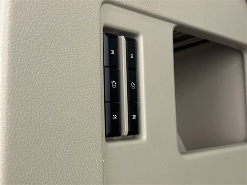 Used 2021 Lincoln Navigator Reserve w/ Luxury Package image 10