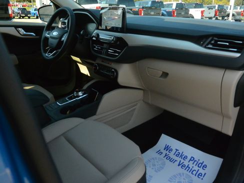 Used 2020 Ford Escape SEL AWD/4WD image 14