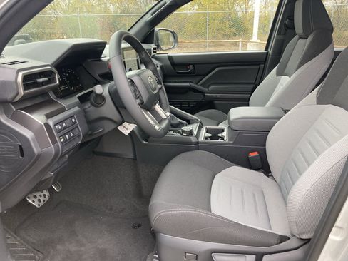 Certified 2025 Toyota 4Runner TRD Sport image 16