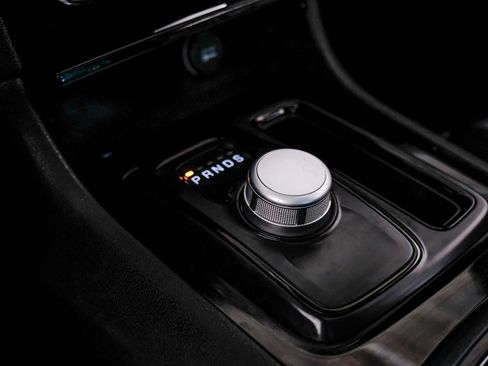 Used 2022 Chrysler 300 S RWD image 26