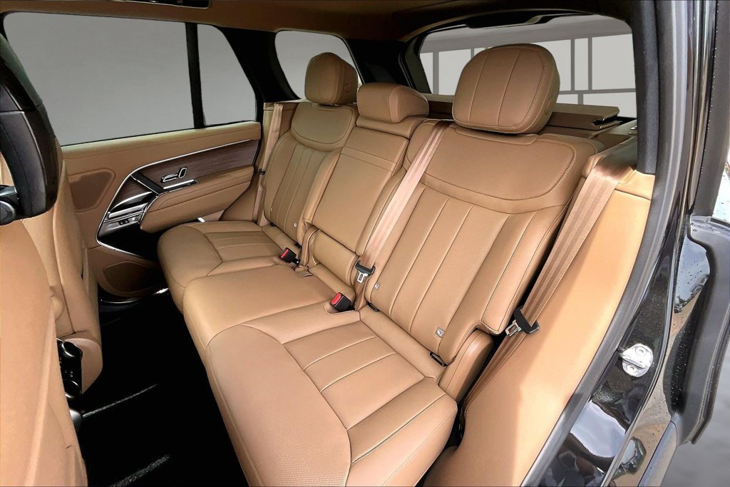 New 2026 Land Rover Range Rover SE AWD/4WD image 10