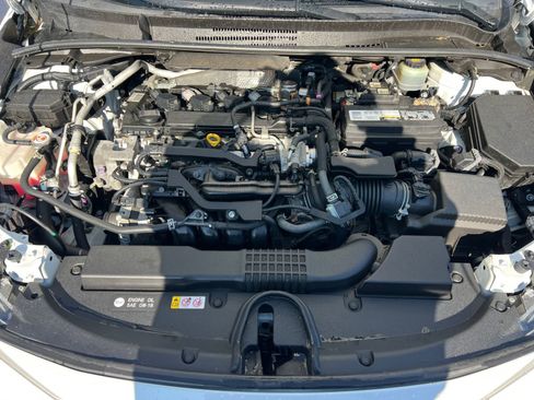 Used 2021 Toyota Corolla SE FWD image 33
