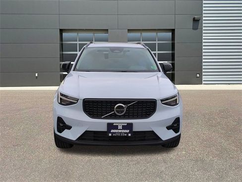 New 2026 Volvo XC40 B5 Plus w/ Protection Package Premier image 2