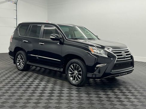 Used 2019 Lexus GX 460 Luxury AWD/4WD image 6