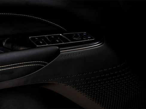 Used 2024 Cadillac Lyriq Tech image 45