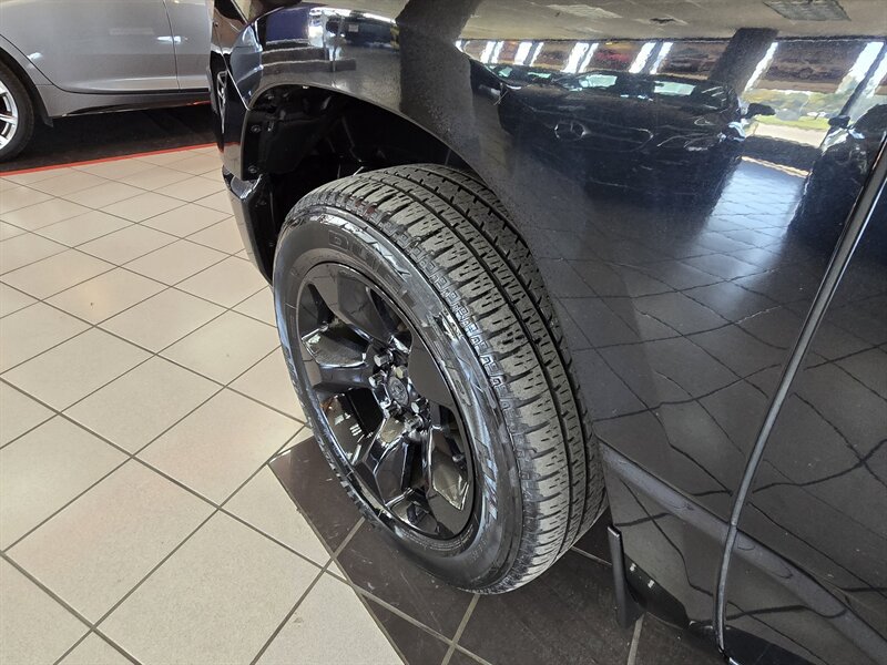 Used 2019 RAM 1500 Big Horn AWD/4WD image 33