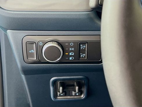 New 2025 Ford Maverick Lariat w/ Black Appearance Package image 19