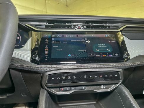 New 2026 Jeep Cherokee Limited AWD/4WD image 24