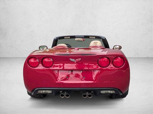 Used 2005 Chevrolet Corvette w/ Preferred Equipment Group image 7