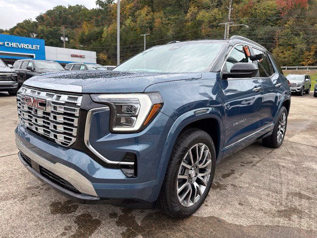 New 2027 GMC Terrain Denali w/ LPO, Floor Liner Package AWD/4WD image 3