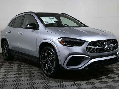 New 2026 Mercedes-Benz GLA 250 4MATIC image 7