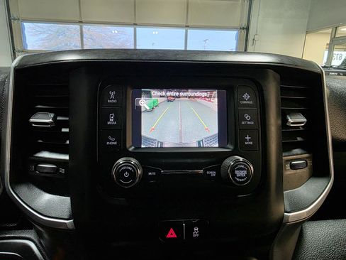 Used 2021 RAM 2500 Big Horn AWD/4WD image 32