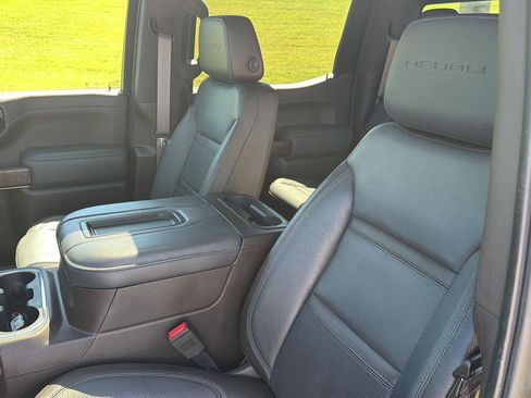 Used 2019 GMC Sierra 1500 Denali w/ Technology Package AWD/4WD image 31