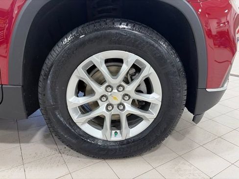 Used 2019 Chevrolet Traverse LT w/ LPO, Floor Liner Package AWD/4WD image 25