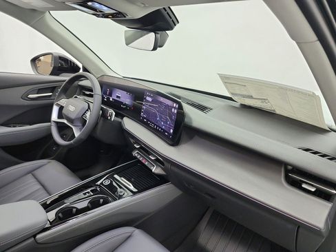 New 2026 Audi Q3 quattro 2.0T AWD/4WD image 14