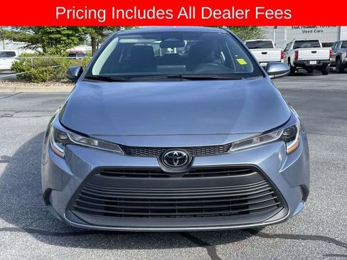 Used 2024 Toyota Corolla LE FWD image 8