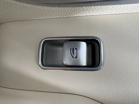Used 2022 Mercedes-Benz GLE 350 4MATIC image 56