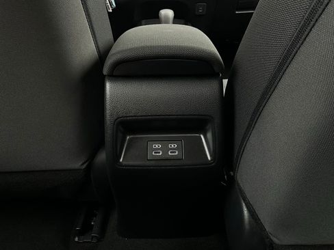 Used 2024 Toyota Corolla LE image 12