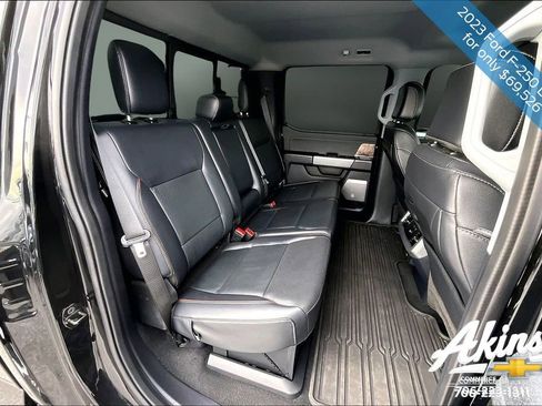 Used 2023 Ford F250 Lariat w/ Chrome Package image 21