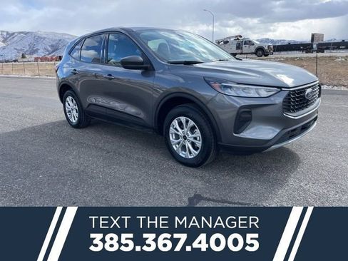 Used 2025 Ford Escape Active image 1