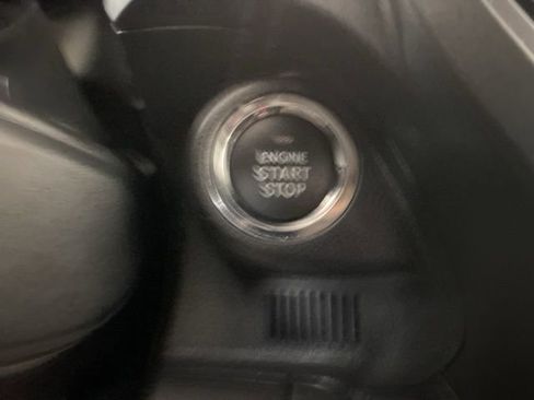 Certified 2025 Subaru Forester Limited image 16