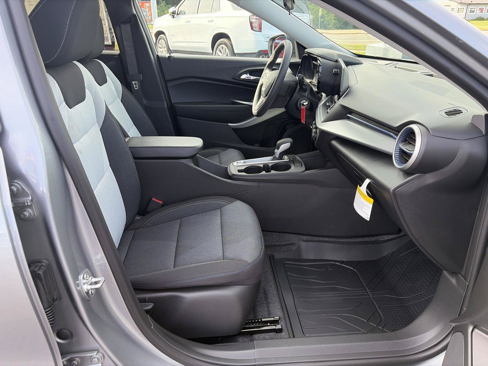 New 2026 Chevrolet Trax LS FWD image 13