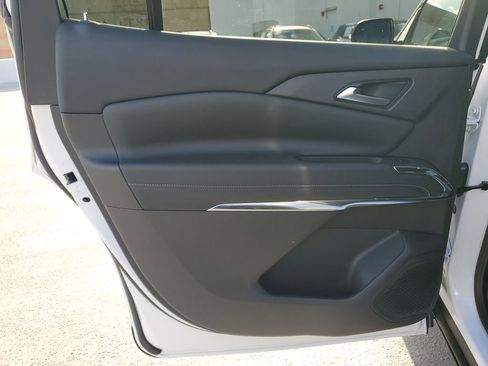 New 2026 Chevrolet Traverse LT w/ Midnight/Sport Edition image 16