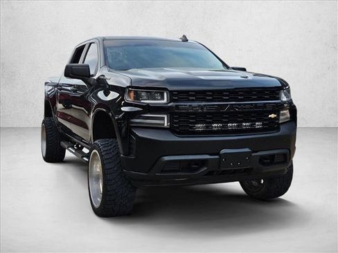 Used 2022 Chevrolet Silverado 1500 Custom AWD/4WD image 3