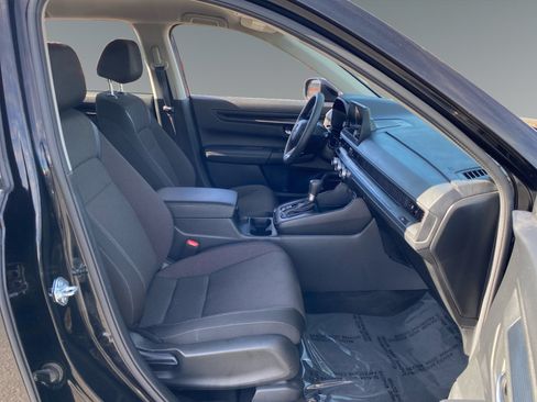 Used 2025 Honda CR-V LX image 15