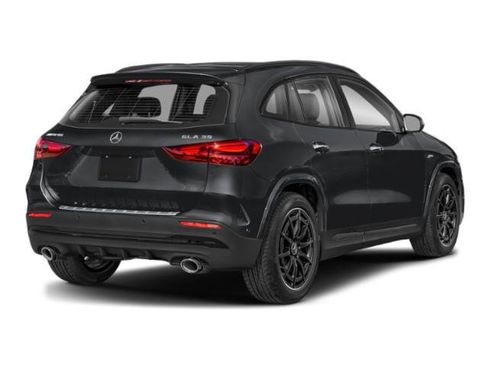 New 2026 Mercedes-Benz GLA 35 AMG 4MATIC image 14