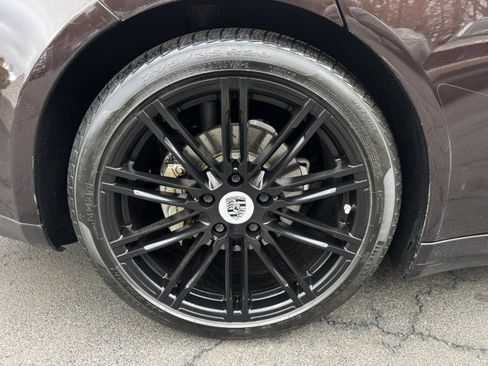 Used 2015 Porsche Panamera S image 40