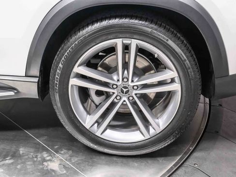 Certified 2022 Mercedes-Benz GLE 450 4MATIC image 9
