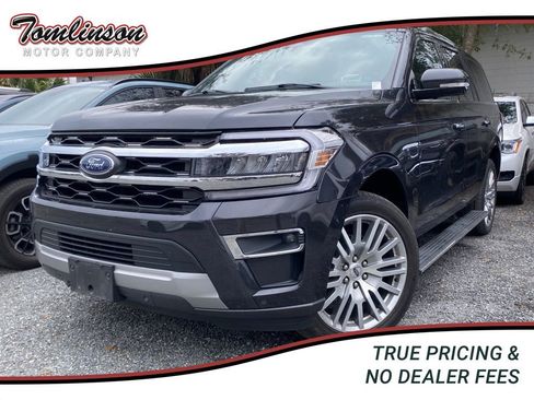 Used 2024 Ford Expedition Limited image 1