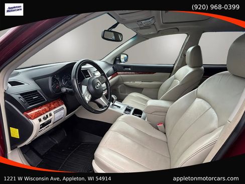 Used 2011 Subaru Outback 2.5i Limited w/ PWR Moonroof Pkg AWD/4WD image 20