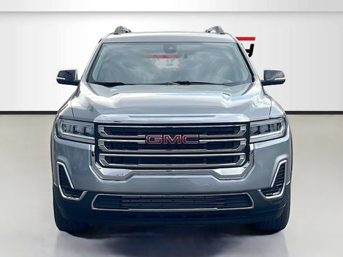 Used 2023 GMC Acadia SLE w/ Driver Convenience Package FWD image 2