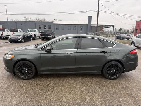 Used 2016 Ford Fusion SE w/ Equipment Group 202A image 27