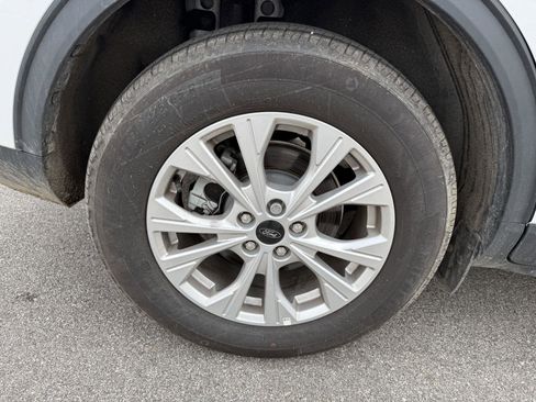 Used 2023 Ford Escape Active image 13