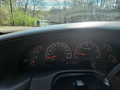 Used 2001 Ford F150 XLT image 34