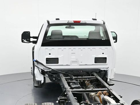 New 2026 Ford F550 4x4 Regular Cab Super Duty image 30