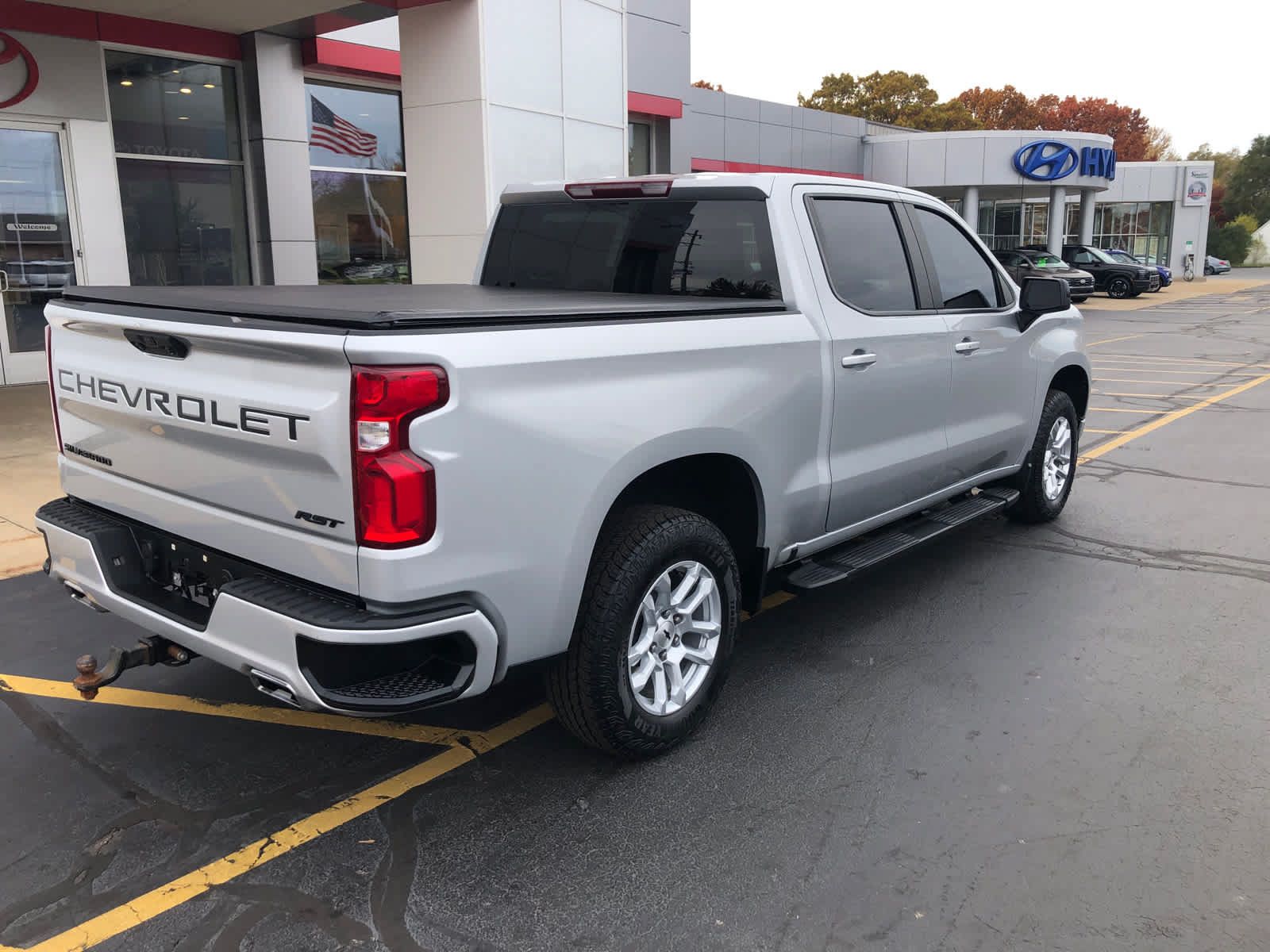 Used 2022 Chevrolet Silverado 1500 RST AWD/4WD image 4